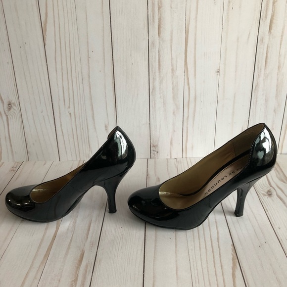 Chinese Laundry Z-New Alerts Black Patent Pumps - Picture 4 of 8